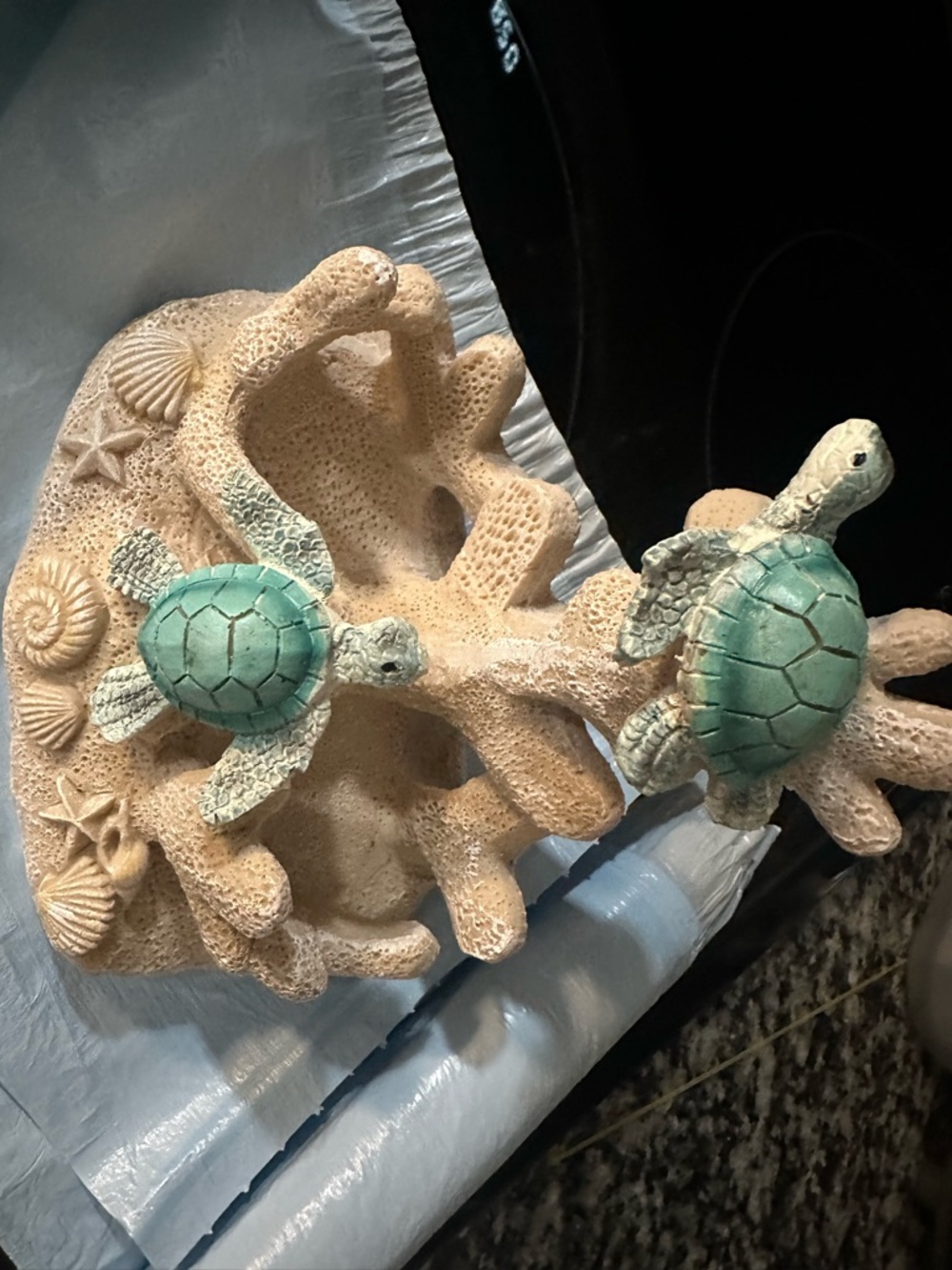 Sea Turtle Coral Figurine - Aqua Green Turtles